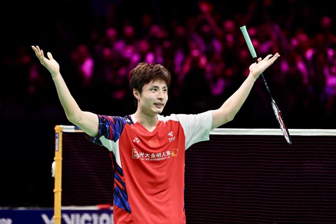 钟打入一粒 钟打入一粒