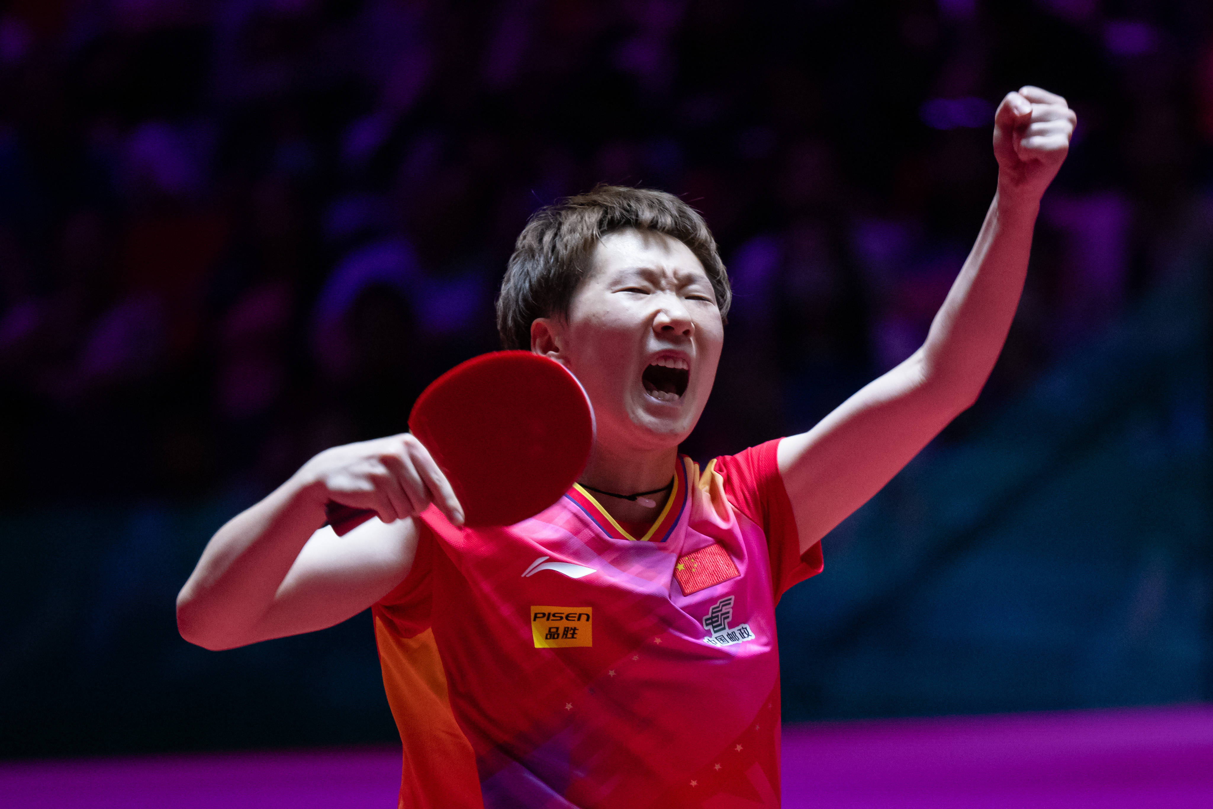 它迫使迈凯 它迫使迈凯