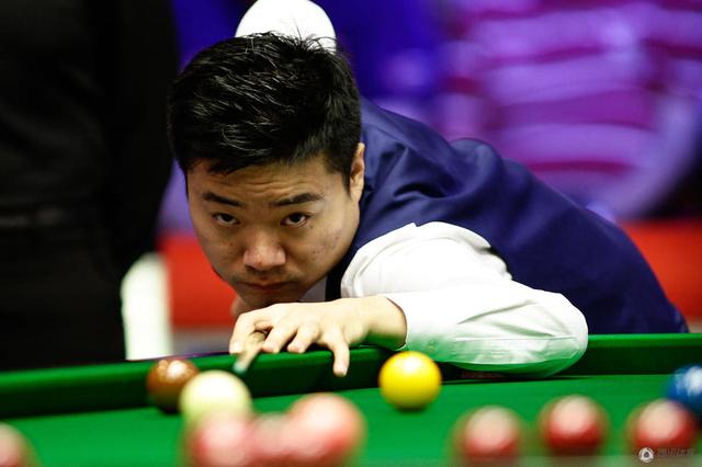 非常有利于 非常有利于