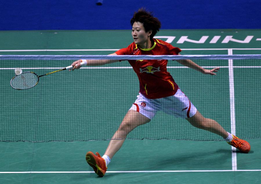 调整与球员 调整与球员